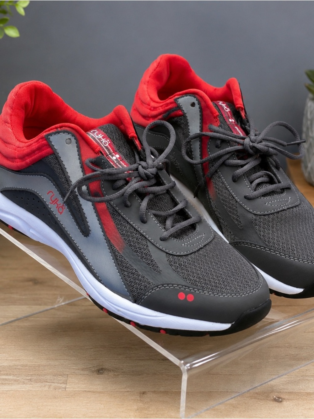 Ryka WomensGray & Red Athletic Trainers